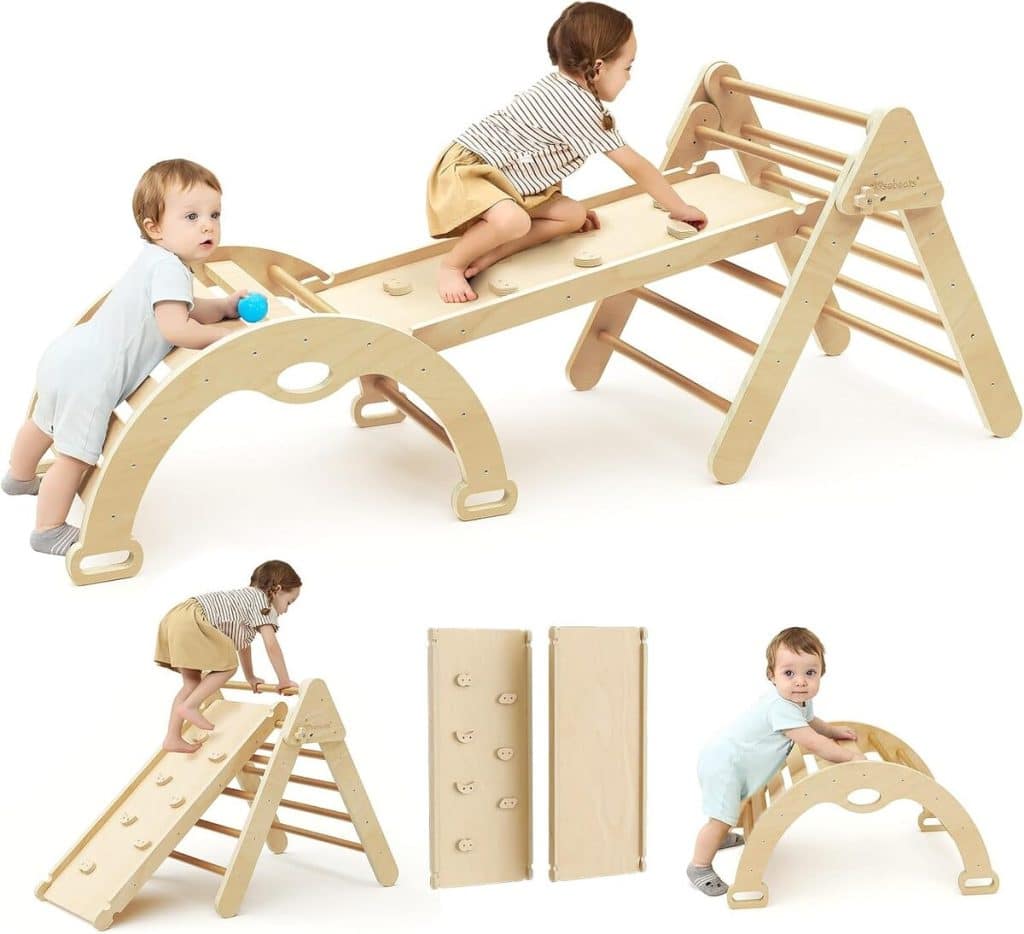 Test du triangle d'escalade Mosebears Montessori : un parcours enfantin en bois