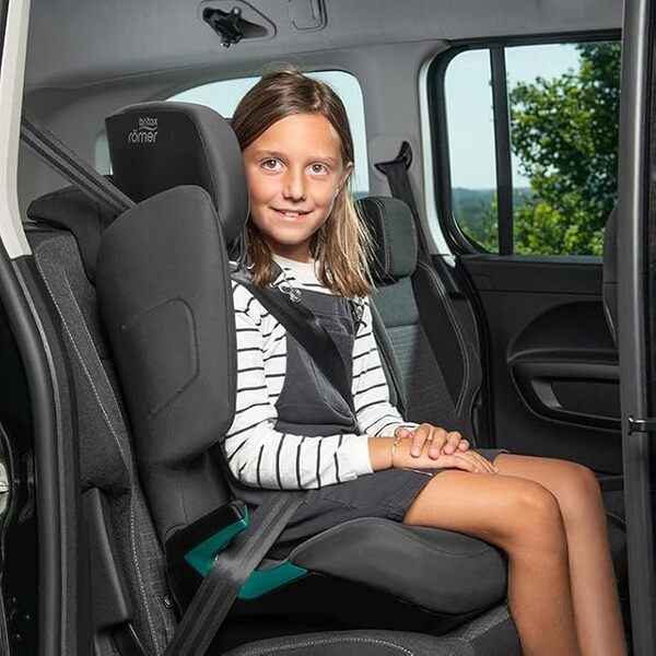 BRITAX RÖMER Siège Auto ADVENTURE PLUS 2, pour enfant de 100 à 150 cm (i-SIZE), 3,5 à 12 ans, Midnight Grey